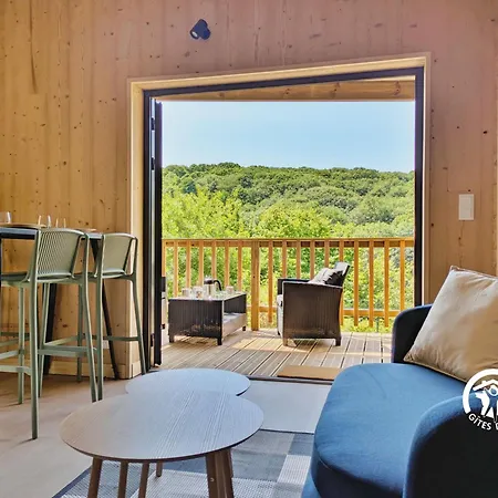 Ferienhaus 26 Le Berthevin, De Coupeau, 4 Personnes *